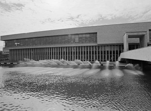 Лекция Анны Броновицкой «Вальтер Гропиус (Германия, 1883–1969)»