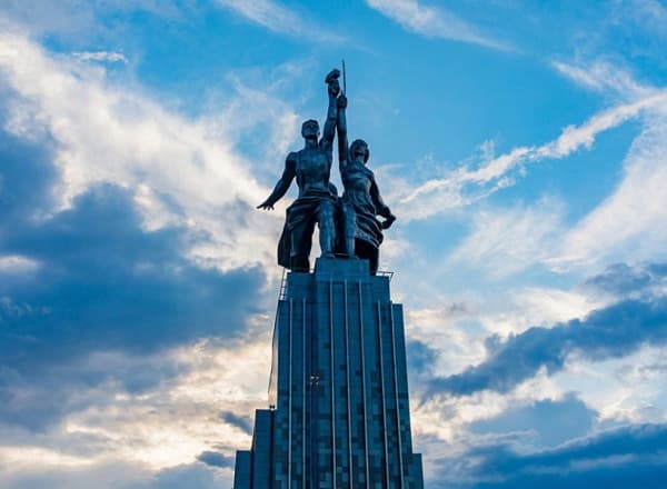 Лекция «Вера Мухина: до и после «Рабочего и колхозницы»