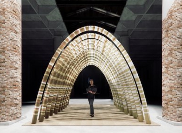 ВЕНЕЦИАНСКАЯ ХУДОЖЕСТВЕННАЯ БИЕННАЛЕ ВЕНЕЦИАНСКАЯ ХУДОЖЕСТВЕННАЯ БИЕННАЛЕ