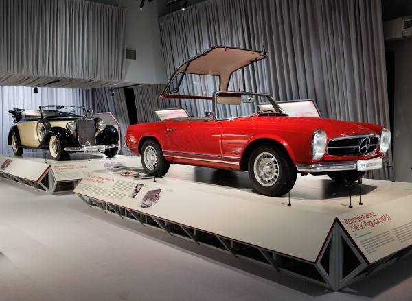 Вторая выставка «Клуба коллекционеров» Вторая выставка «Клуба коллекционеров»