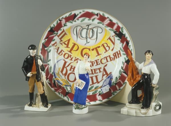 Выставка «Фарфоровая Революция. Мечта о Новом Мире»