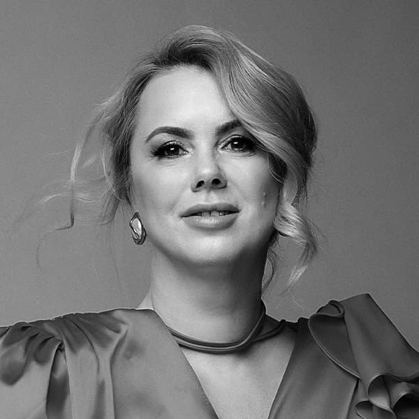 Елена Крылова