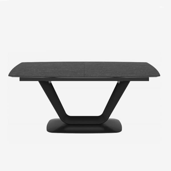 Обеденный стол BoConcept