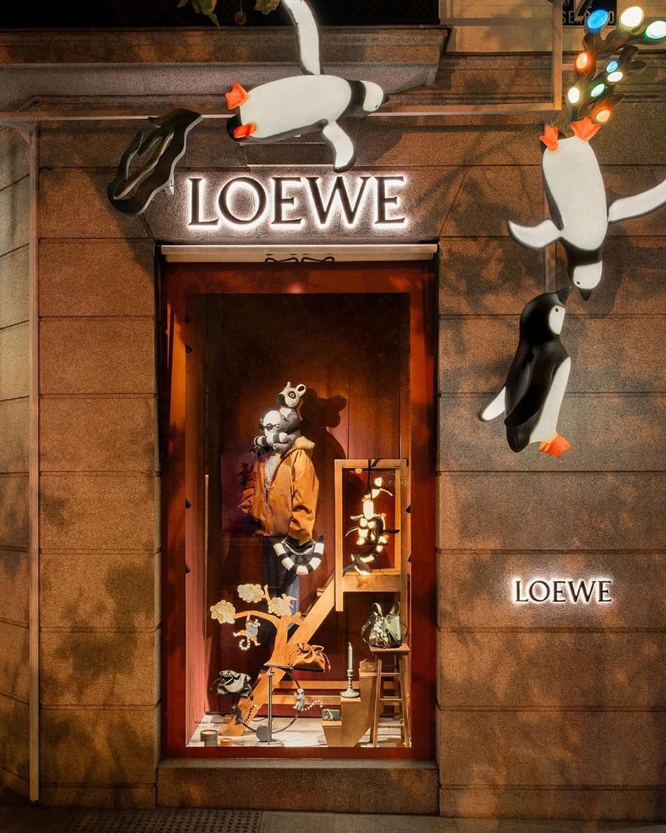 Фасад бутика LOEWE, Мадрид. Фото: LOEWE
