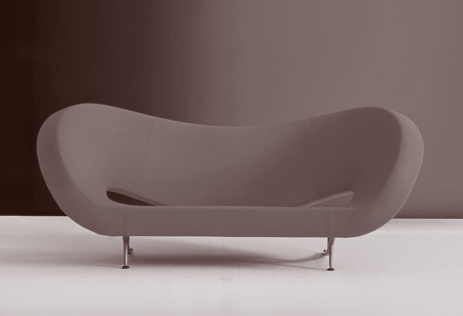 Диван Victoria & Albert, Рон Арад для Moroso