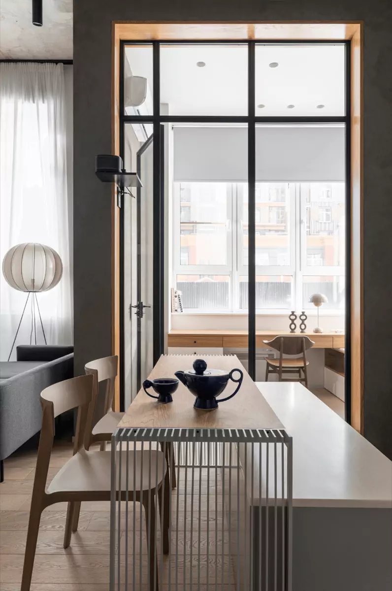 Дополнительный этаж и бетонные поверхности в интерьере небольшой московской квартиры – проект Наталии Рыбаковой