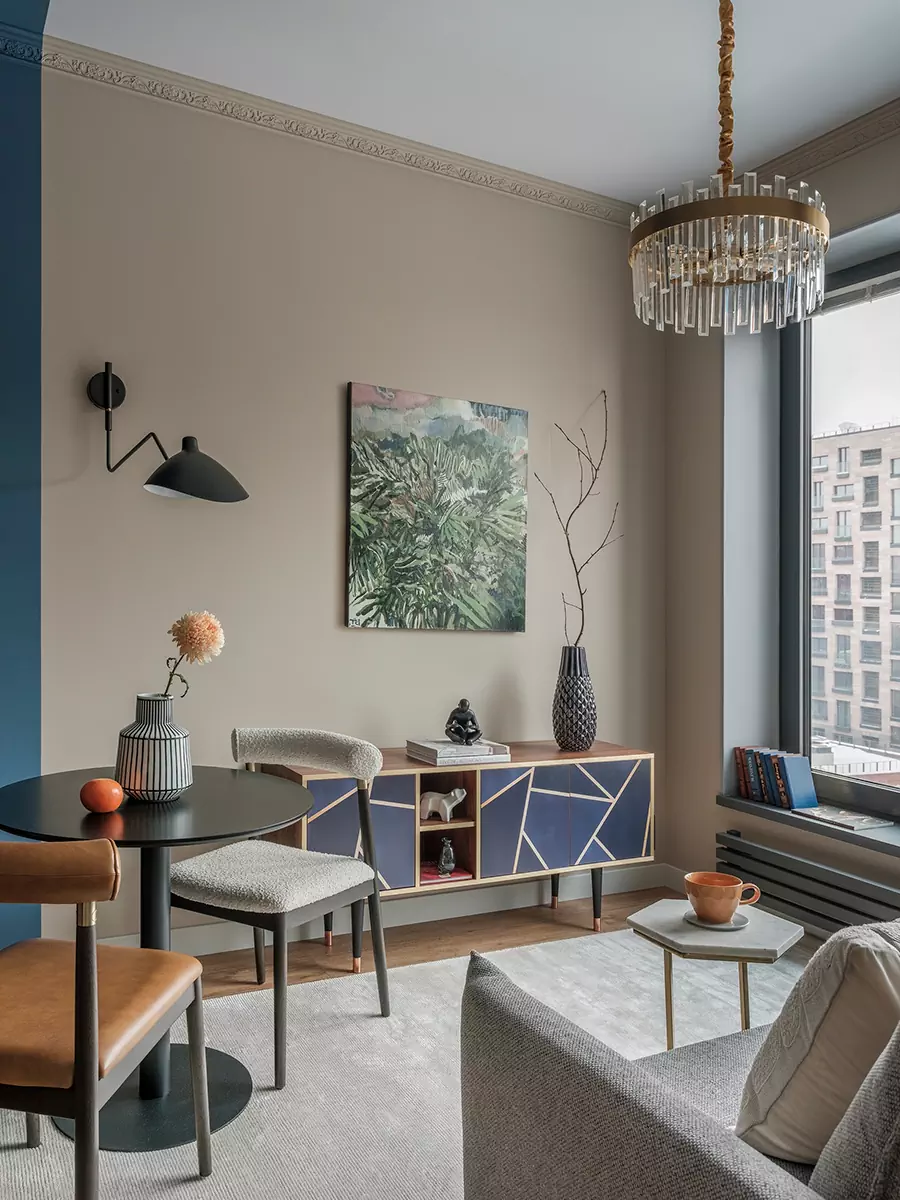 Кухня как сердце дома: акцентный гарнитур в интерьере небольшой квартиры — проект Али Башиловой