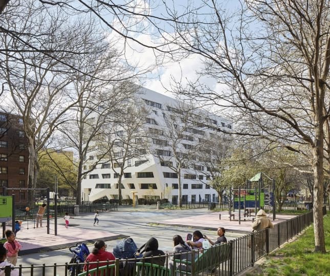 Комплекс социального жилья в Бруклине по проекту Studio Libeskind