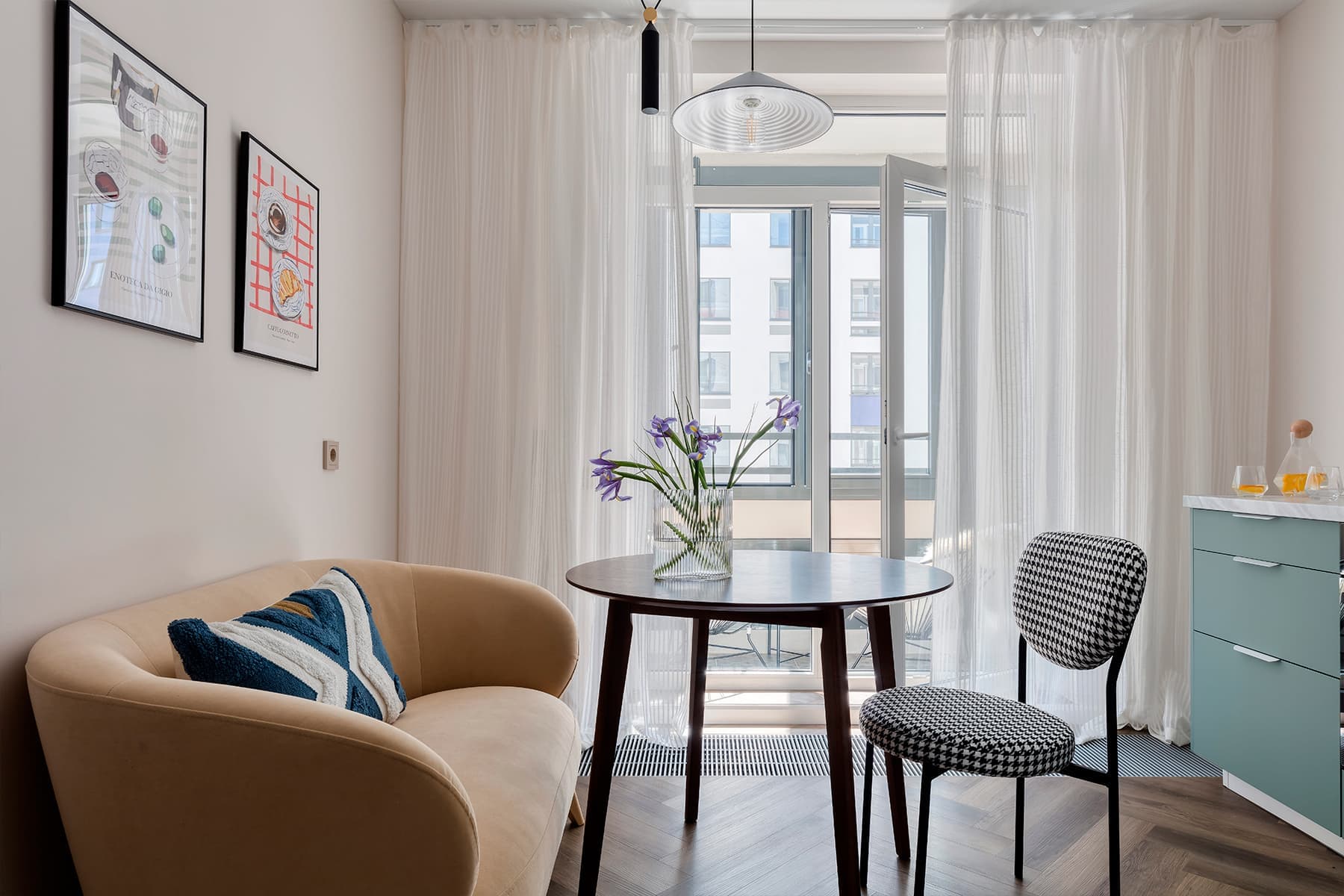 Современный интерьер небольшой квартиры для сдачи в аренду — проект Елены Бургонской