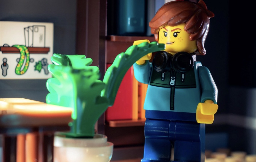 Lego сделал фигурки со знаком «Подсолнух скрытой инвалидности»