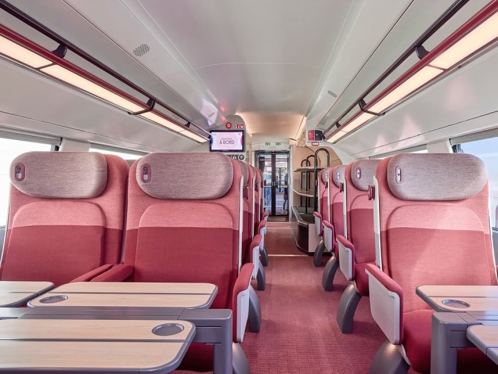 Студия nendo разработала дизайн поездов TGV
