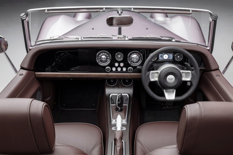 Morgan Motor представил спорткар в классическом стиле