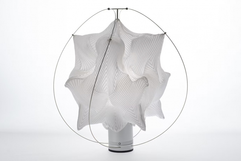 Коллаборация Issey Miyake и Atelier Oï на Миланской неделе дизайна