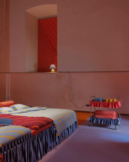 Лайла Гоар создала инсталляцию для Marimekko
