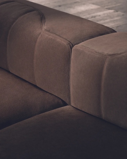 Ханнес Пир создал диван для Minotti