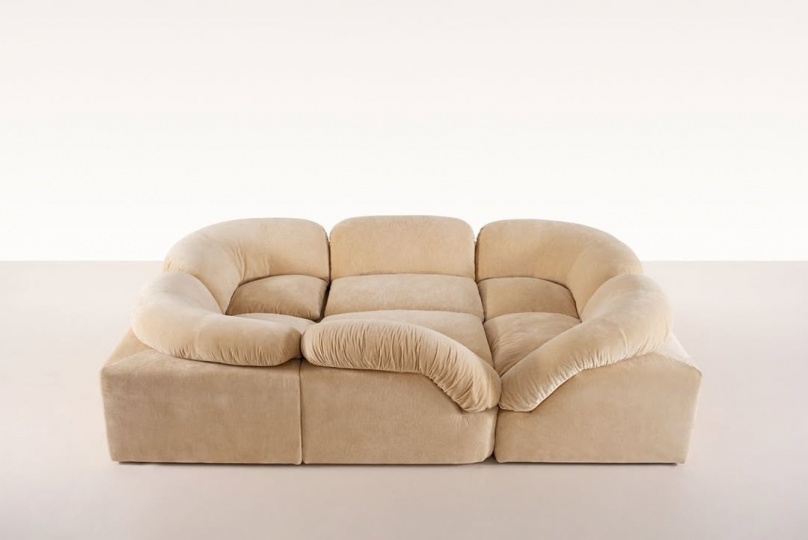 Butter Sofa — новый диван Tacchini по дизайну Фэй Тугуд