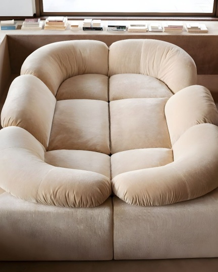 Butter Sofa — новый диван Tacchini по дизайну Фэй Тугуд