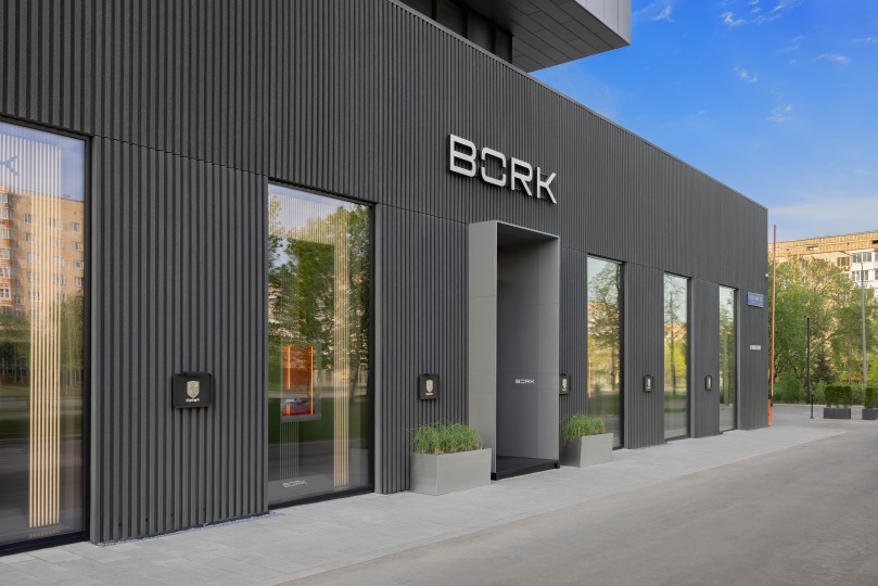 BORK открыл бутик, оформленный в стилистике японского минимализма