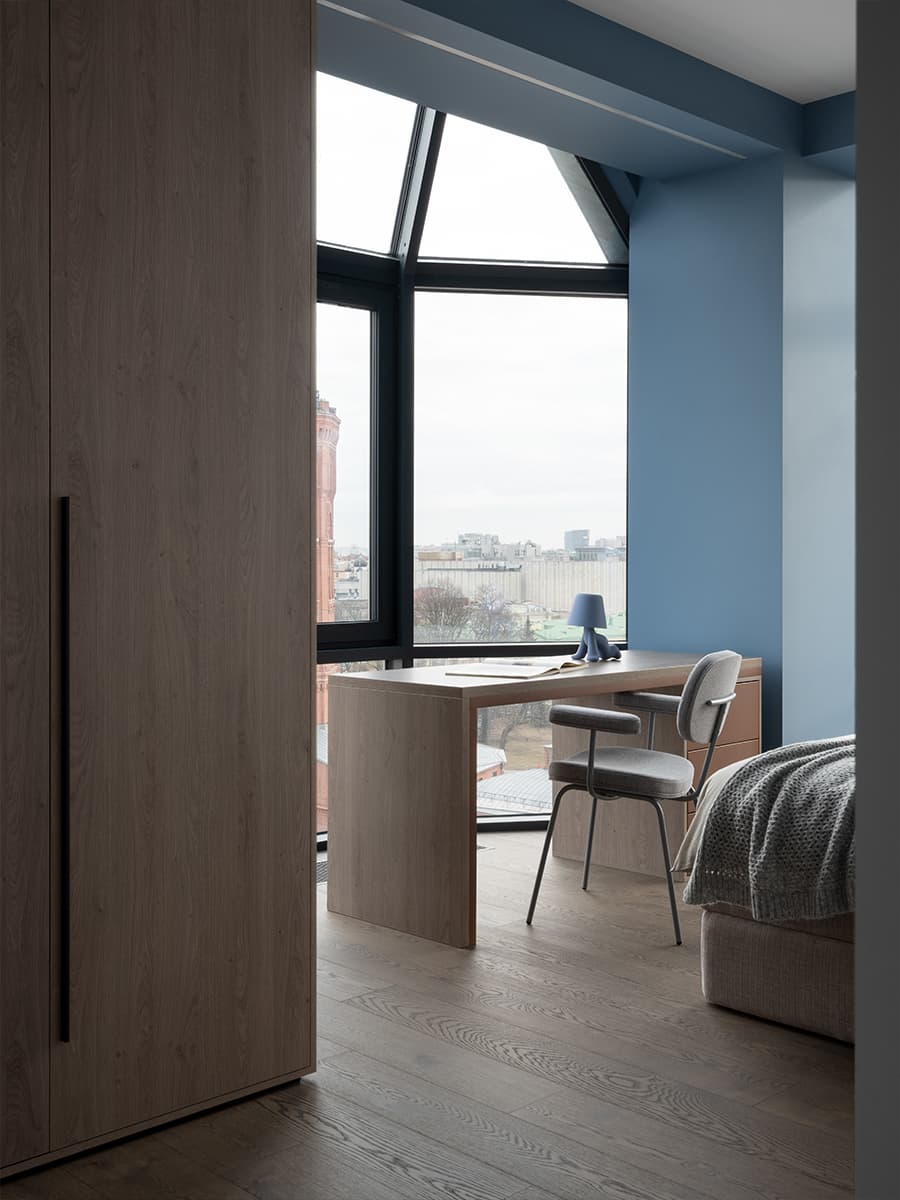 Двухуровневая квартира с полноценным мастер-этажом — проект студии дизайна «Сфера»