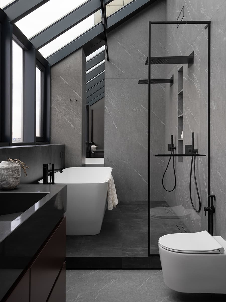 Двухуровневая квартира с полноценным мастер-этажом — проект студии дизайна «Сфера»