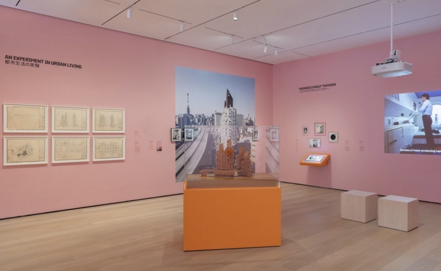 В MoMA выставили реконструированную капсулу башни Накагин