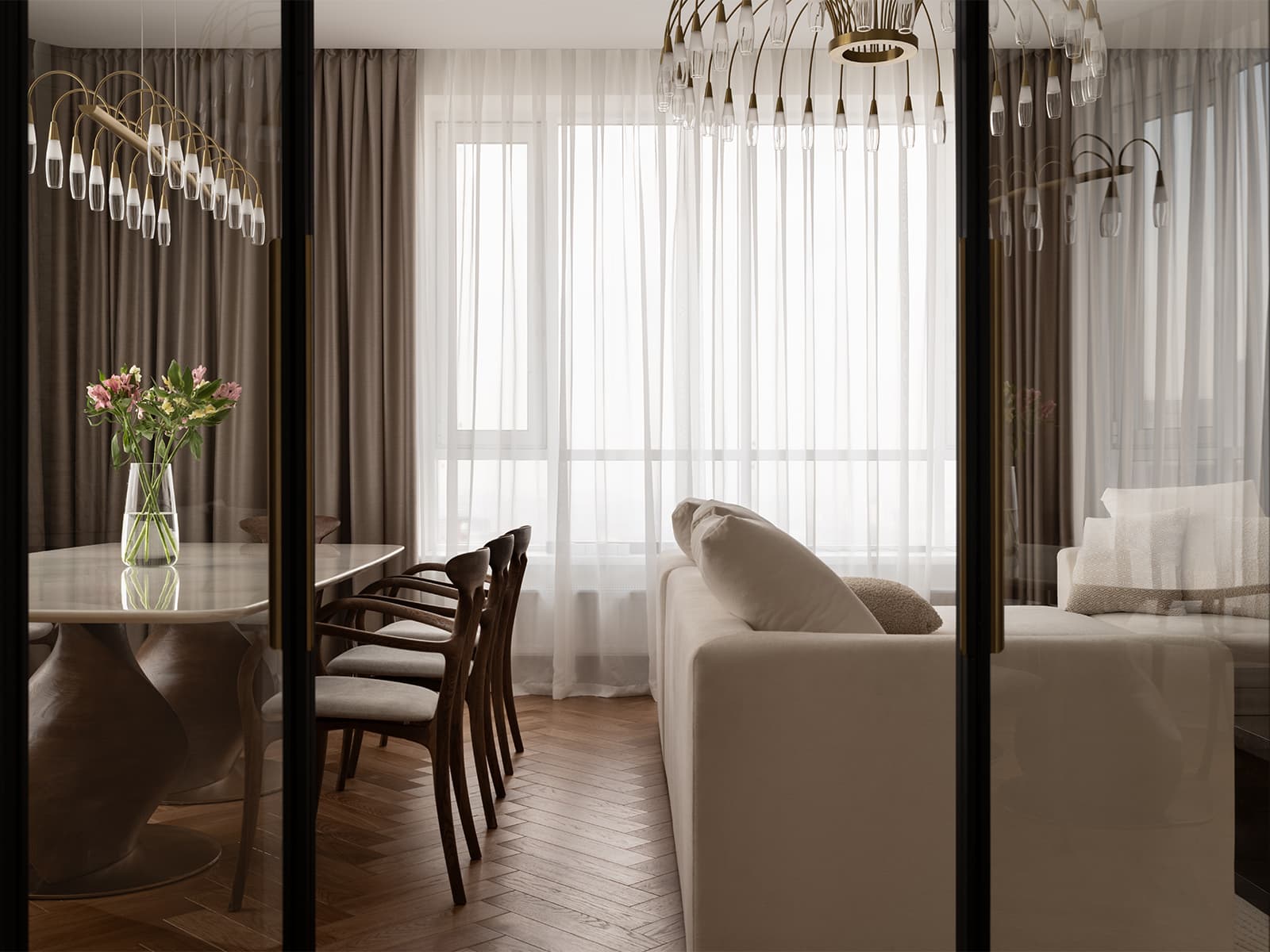 Обволакивающий интерьер «женской» квартиры с золотистыми акцентами — проект студии Room Design