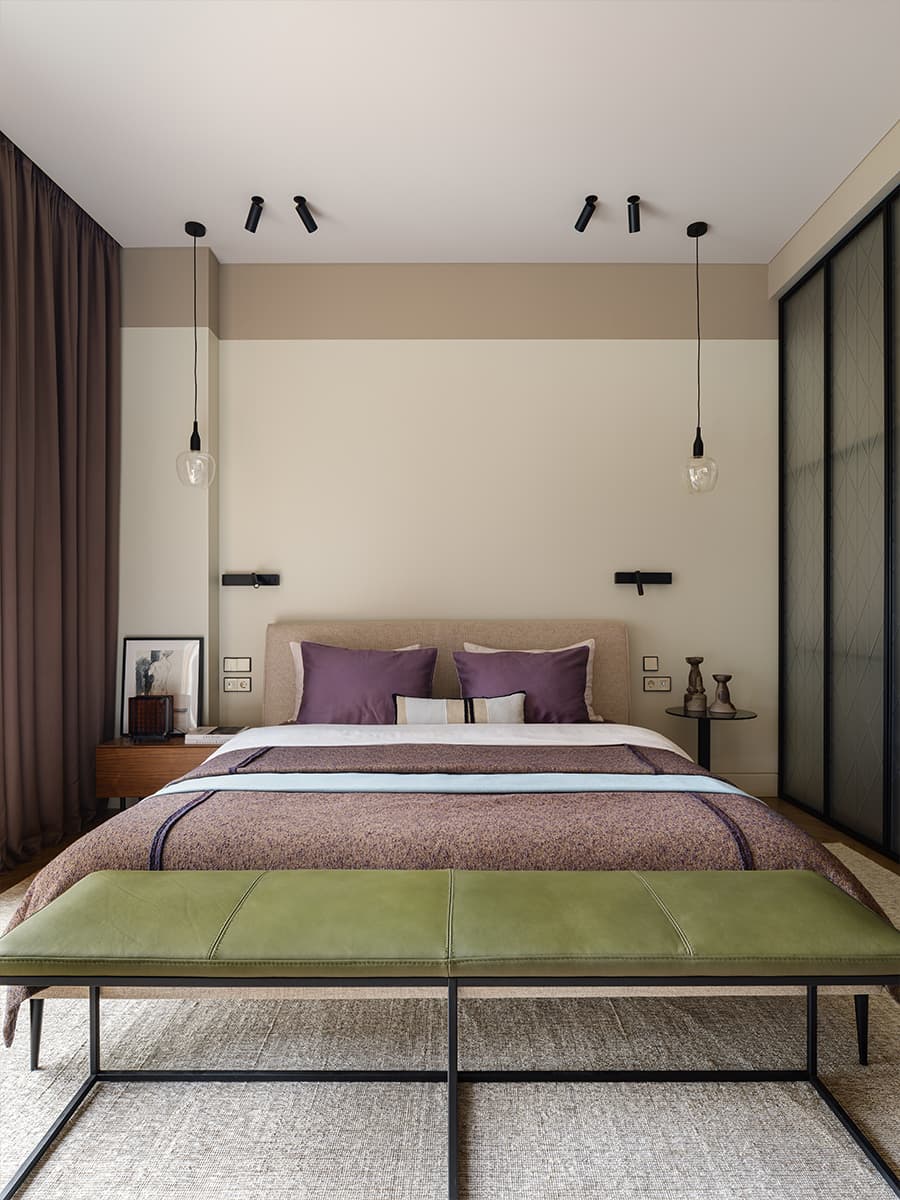 Элементы конструктивизма в красочном интерьере большой квартиры — проект Architecture design MatGolm