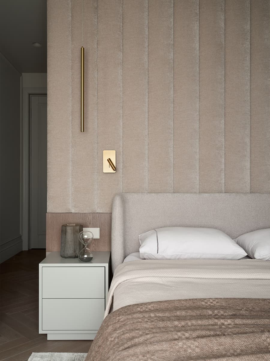 Утонченный интерьер квартиры с продуманными световыми сценариями — проект Екатерины Поздняковой