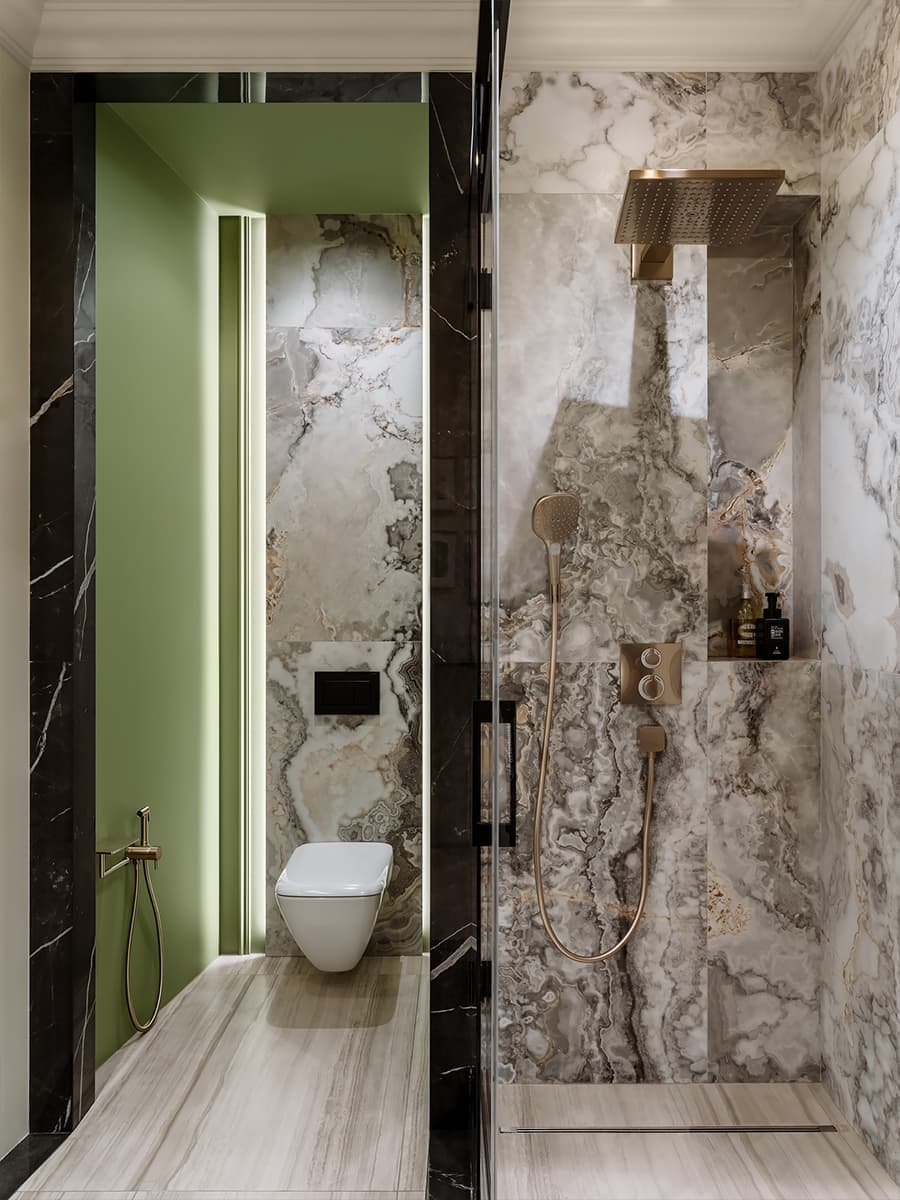 Теплый семейный интерьер квартиры с точечными вкраплениями цвета — проект Анны Мизюра w3