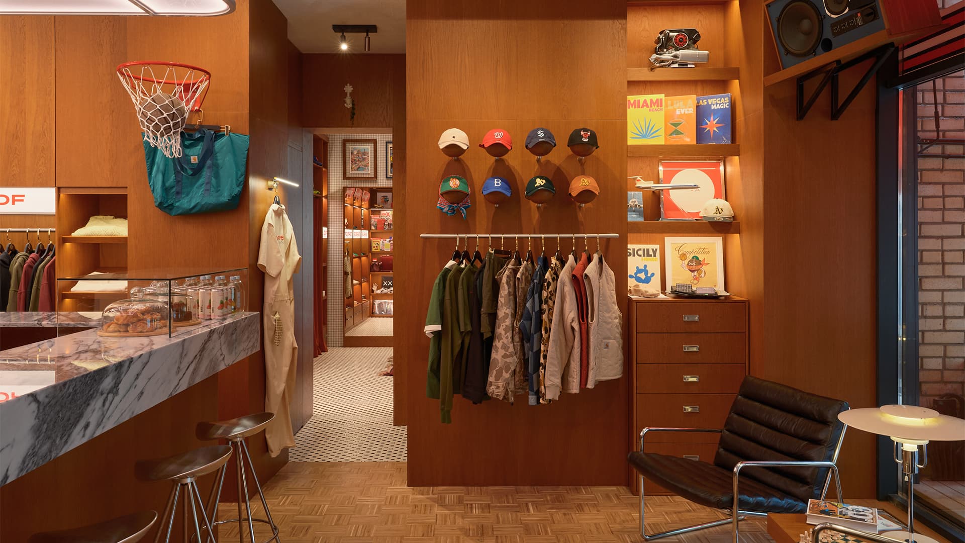 Не только точка продаж: как шоурумы становятся магнитом для горожан Не только точка продаж: как шоурумы становятся магнитом для горожан