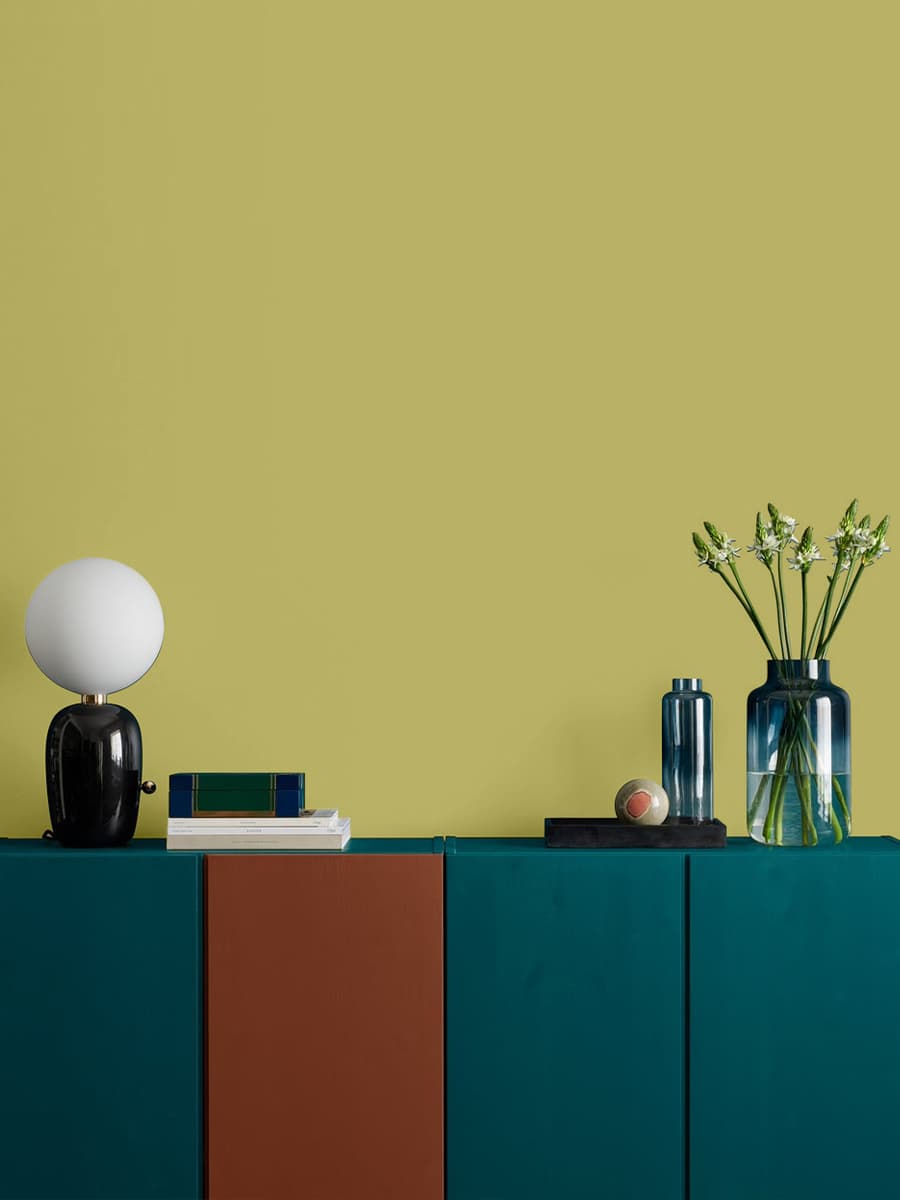 Silhouette AF-655. Benjamin Moore
