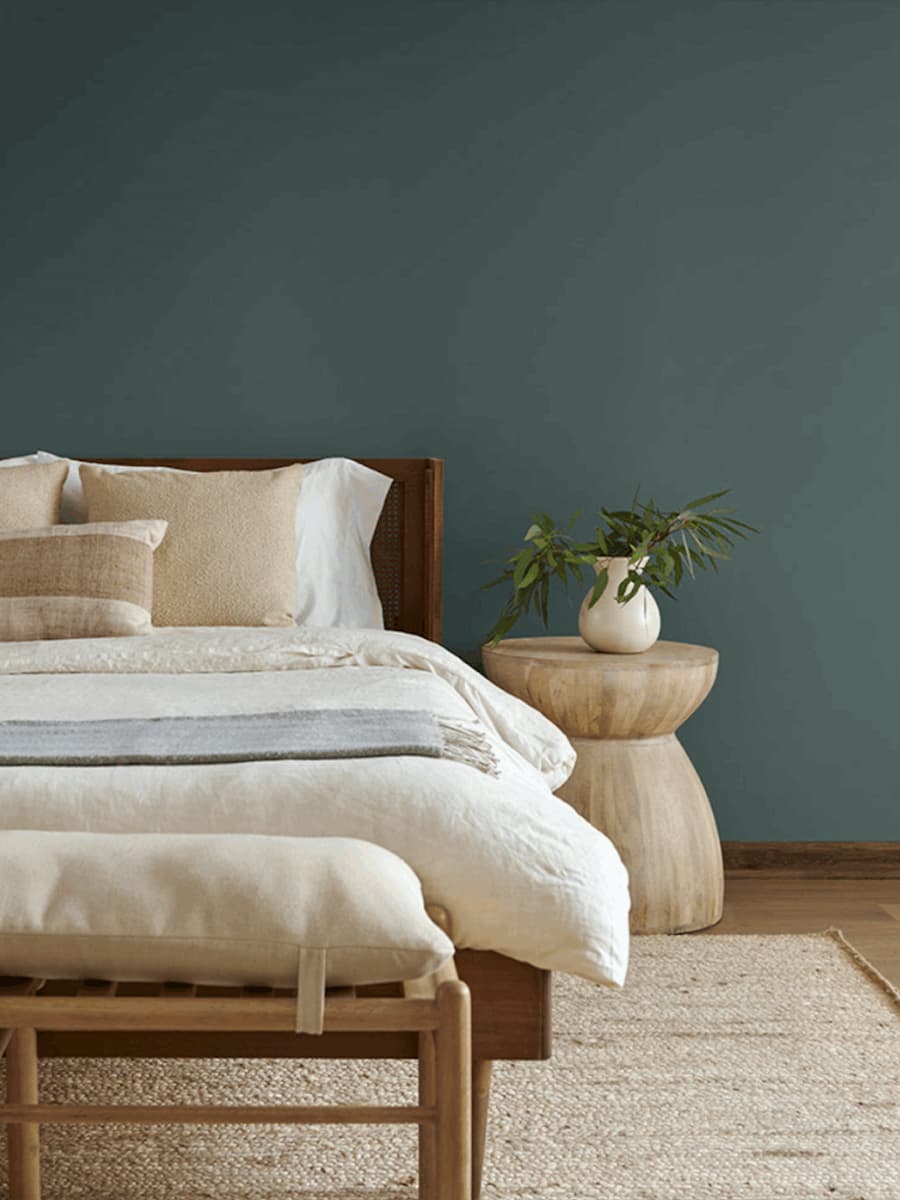 Silhouette AF-655. Benjamin Moore