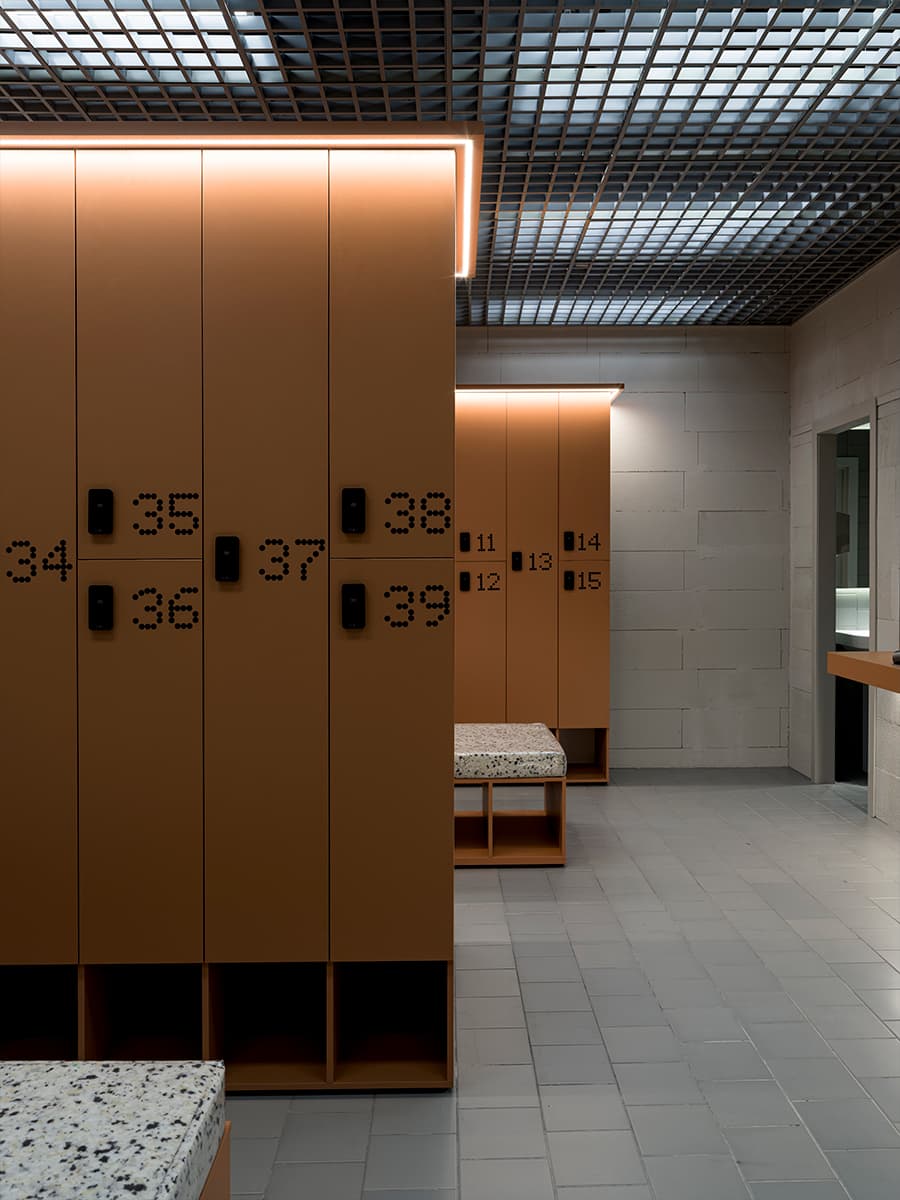 Выразительный интерьер московского клуба настольного тенниса — проект roomdesignburo