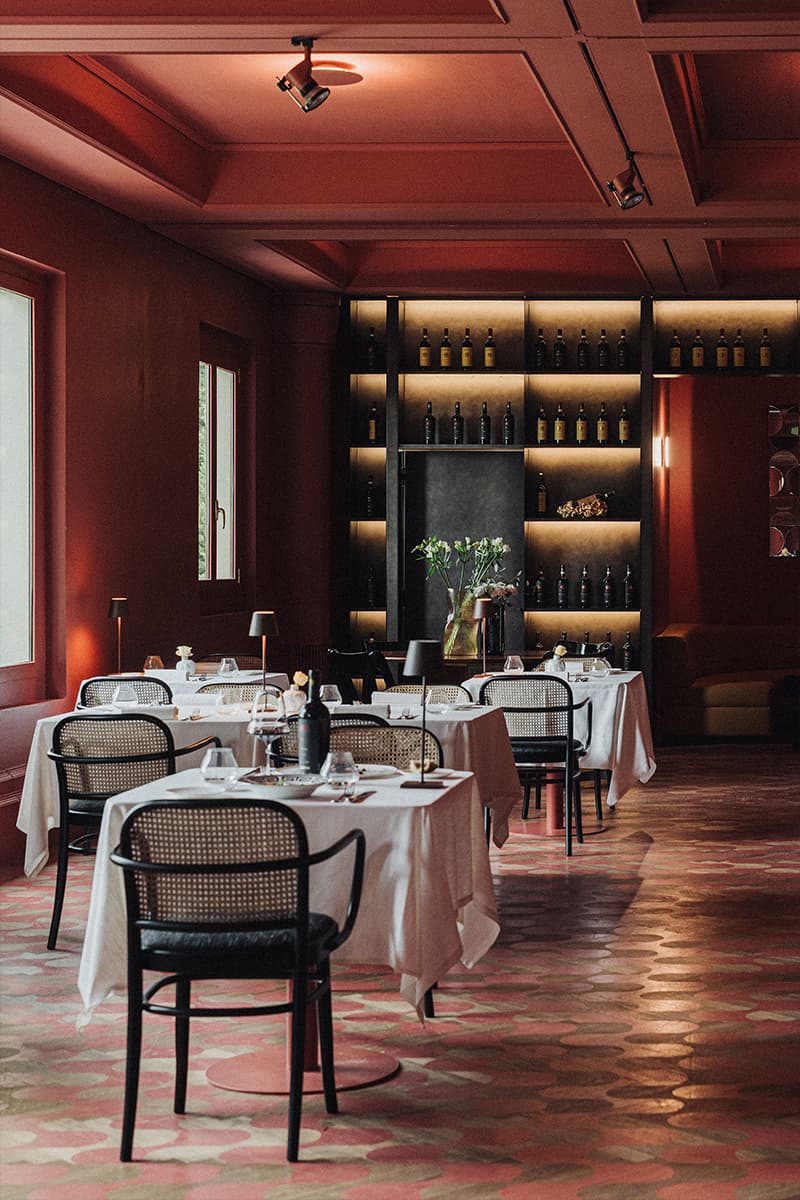 Динамичный интерьер итальянской винодельни — проект архитектурного бюро b-arch