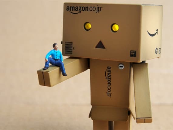 Amazon заменит дизайнеров роботами Amazon заменит дизайнеров роботами