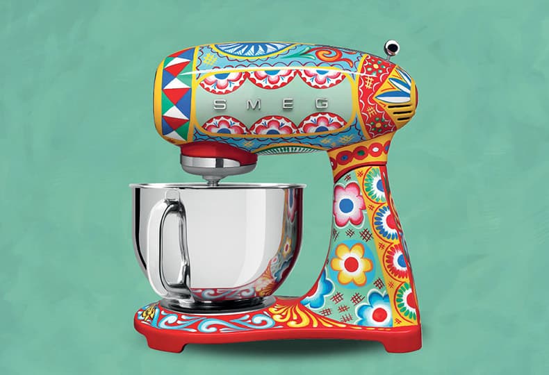 Dolce & Gabbana и SMEG