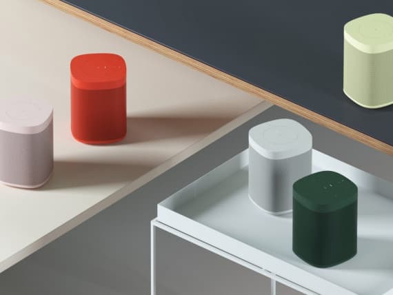 Hay и Sonos запускают коллекцию красочных музыкальных колонок Hay и Sonos запускают коллекцию красочных музыкальных колонок
