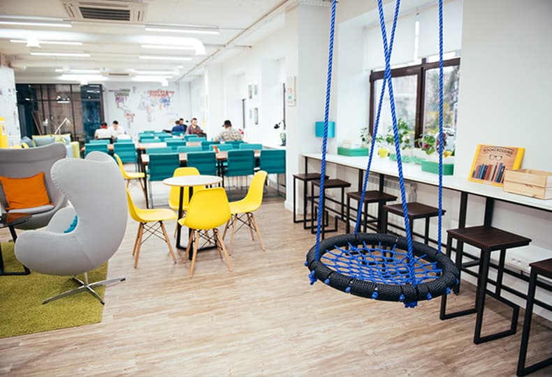 GrowUp / Архитектурное бюро Agile Architect; Smart.Point / Monarch Eurasia. Best Office Awards 2018 : Приз Зрительских Симпатий