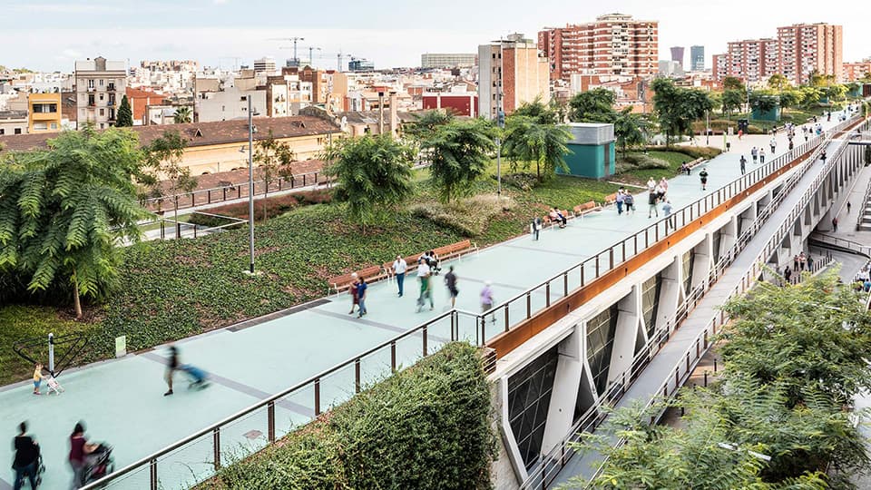 Индустриальные сады : Jardins de la Rambla de Sants