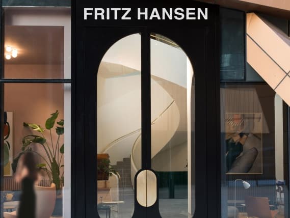 Хайме Айон создал интерьер для шоу-рума Fritz Hansen Хайме Айон создал интерьер для шоу-рума Fritz Hansen