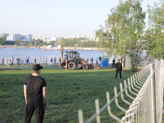 В Екатеринбурге жители протестуют против строительства храма В Екатеринбурге жители протестуют против строительства храма
