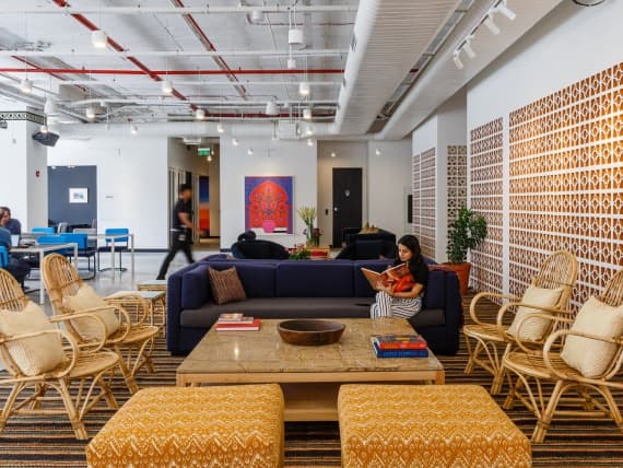 WeWork открыли первую штаб-квартиру в Индии WeWork открыли первую штаб-квартиру в Индии