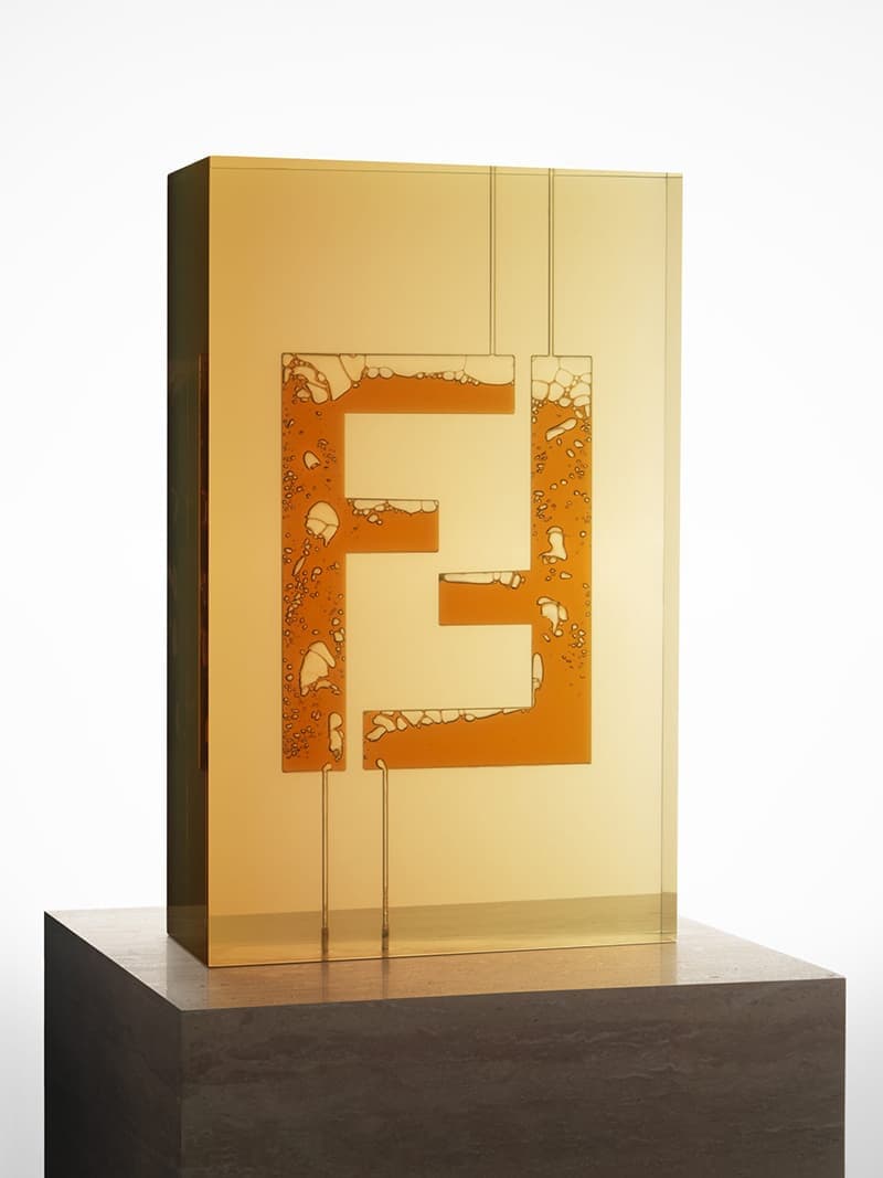 Инсталляция The Shapes of Water / FENDI Fountains, 2018