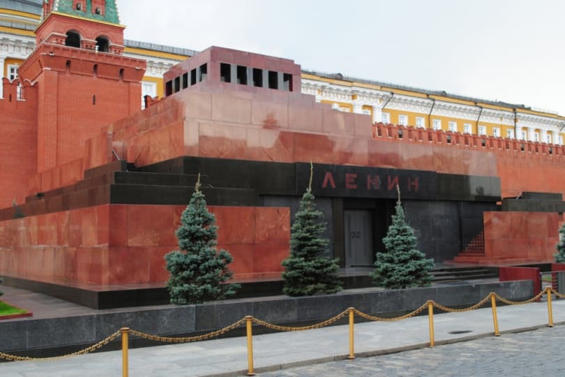 Союз ахитектров объявил конкурс на концепцию ре-использования Мавзолея Союз ахитектров объявил конкурс на концепцию ре-использования Мавзолея