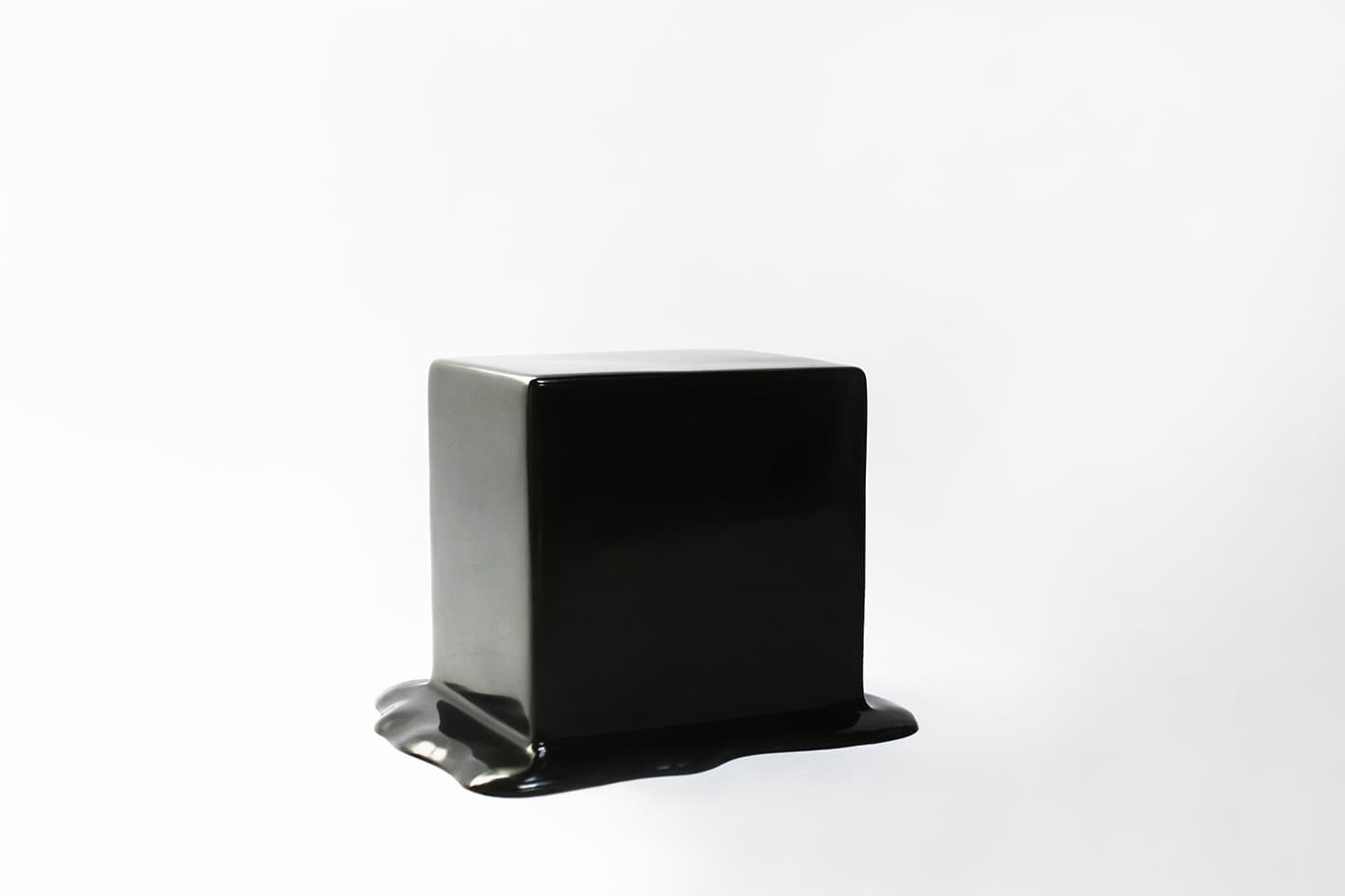Reinier Bosch Puddle Black, 2020