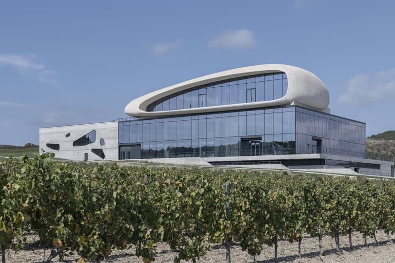 Винодельня Côte Rocheuse на премии ArchDaily «Здание года 2021» Винодельня Côte Rocheuse на премии ArchDaily «Здание года 2021»