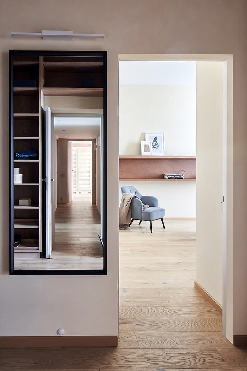 Квартира с камином в стиле эко-минимализм — проект архитектурного бюро Nikolai Bannikov Interiors