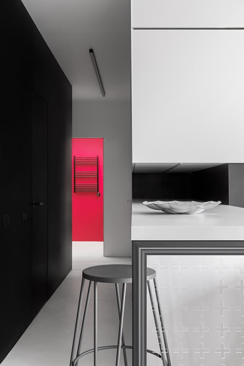 Московская квартира с использованием приема color-blocking – проект UR BUREAU