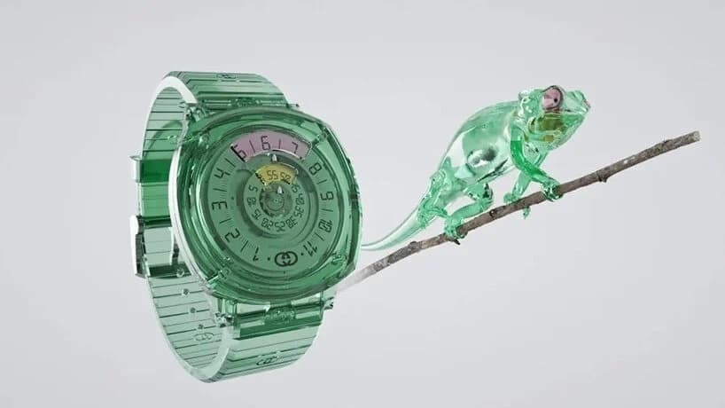 Часы Gucci Grip с сапфировым стеклом