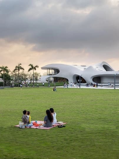 MAD Architects завершили работу над библиотекой Cloudscape of Haikou